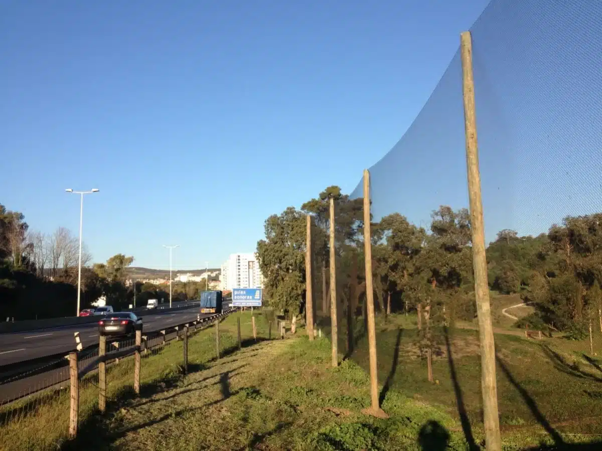 Guardas e Vedações de Segurança