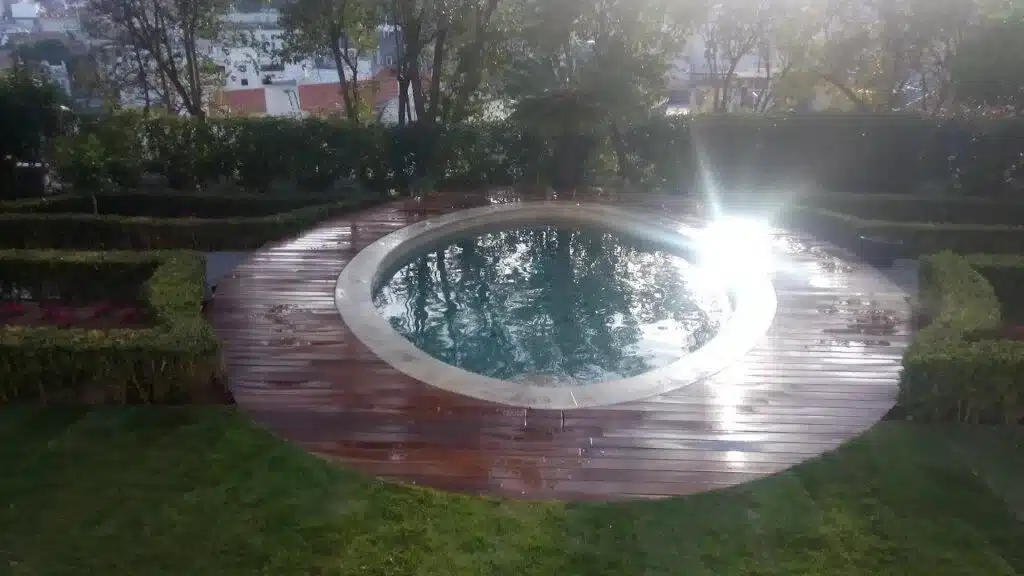 Alojamento Turístico no Torel, Lisboa - Fornecimento e montagem de deck